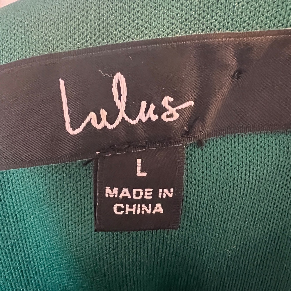 Like new. lulus emerald dress size large. - Picture 3 of 3